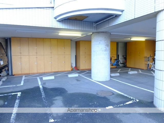 水車町マンションの外観写真