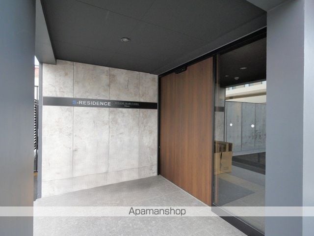 SーRESIDENCE南円山BLAZEの玄関写真