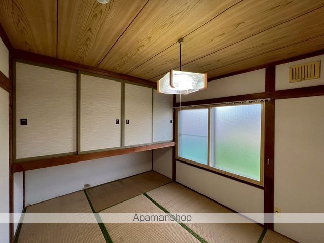 detached 北海道中川郡池田町字利別本町3-22
利別本町の賃貸情報を見る
物件地図