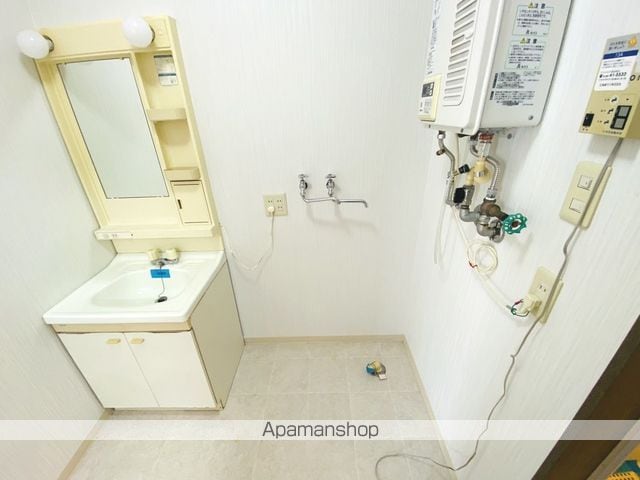 クレセント高盛の内装写真