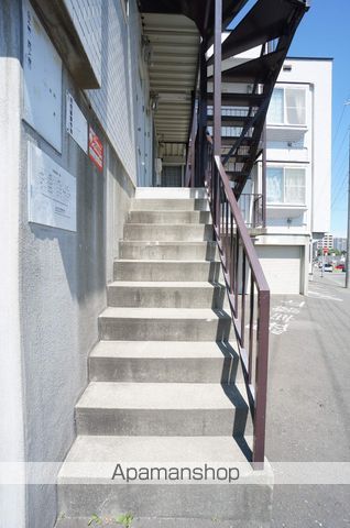 グレース18の玄関写真