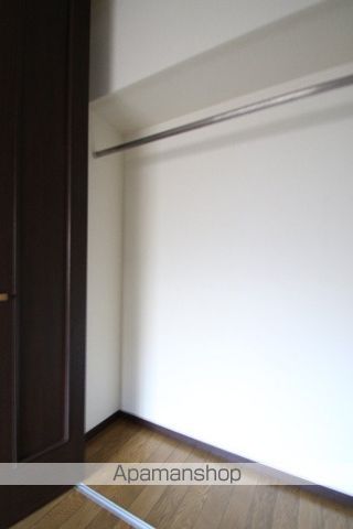 ライオンズマンション西新南の内装写真