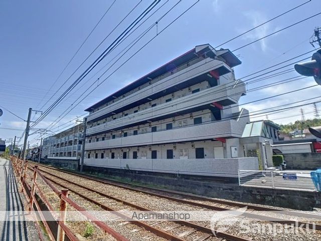 ジョイフル山西の外観写真