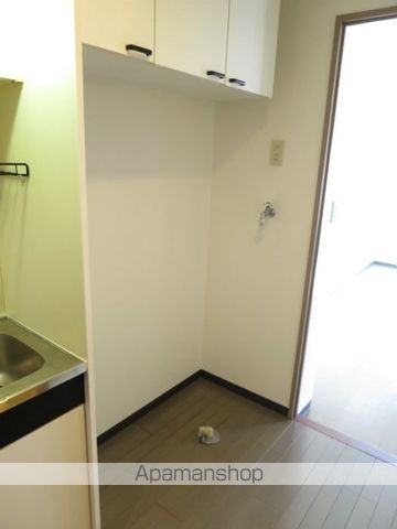 リファレンス県庁口の内装写真