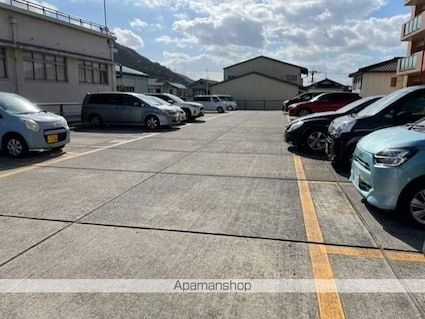 ウイングパレス東陽[2LDK/56.4m2]の駐車場2