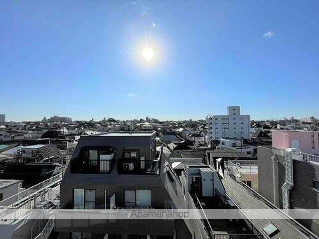 フレシア中目黒[2LDK/62.42m2]の眺望