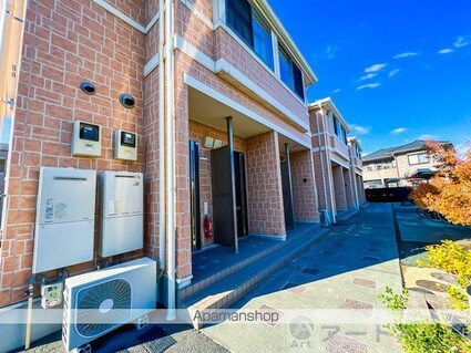 グローリーアース[1K/31.57m2]のエントランス4