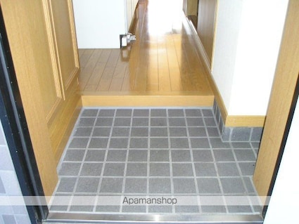 ロイヤルＭ橋詰[1K/28.97m2]の玄関