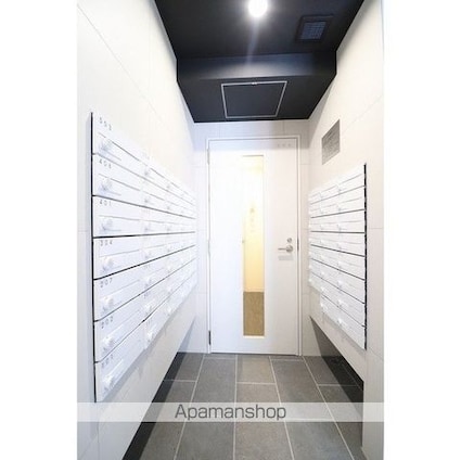 コンフォリア日暮里[2LDK/55.09m2]の共用部