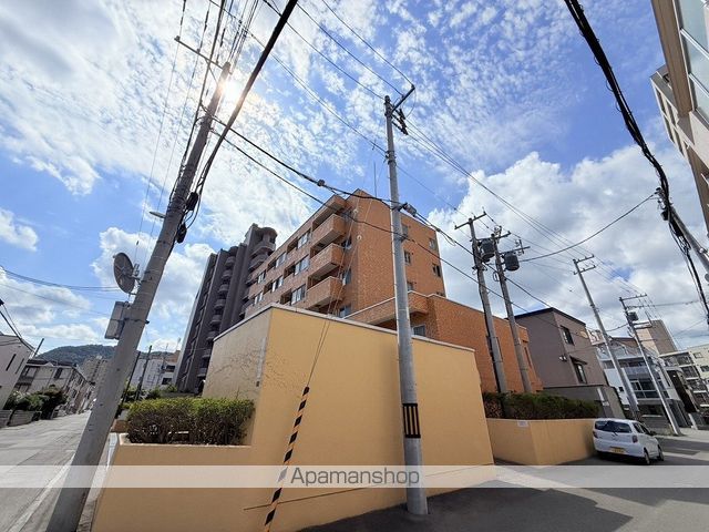 ライオンズマンション宮の森第2の外観写真
