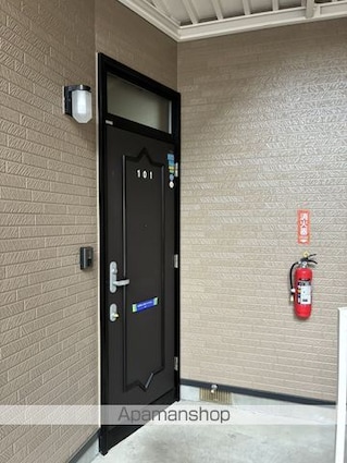 メゾンノーブルⅠ[2DK/40.06m2]のエントランス3