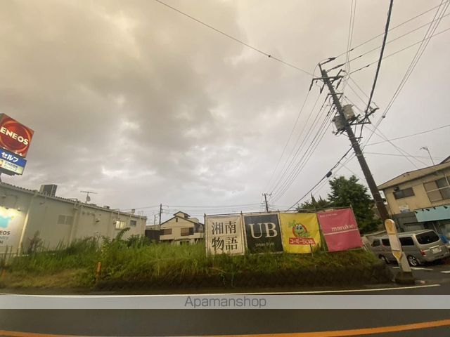 ゼフィール鶴美ヶ丘の玄関写真