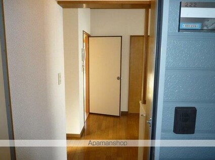 ガーデンハウス山勝[2DK/44.41m2]の玄関