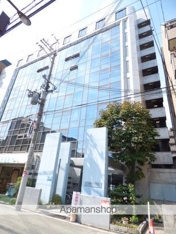グランヴィ新大阪の外観写真