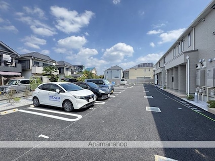 グランプラム本町（ＧｒａｎＰｌｕｍ本町）[2LDK/55.66m2]の駐車場