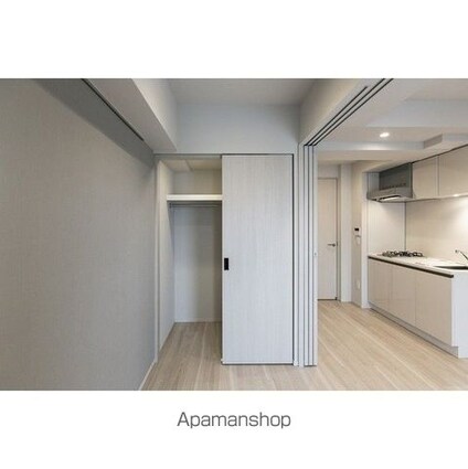 アジュールテラス目黒八雲[1DK/25.13m2]の収納