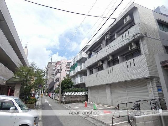 イレブン第一ビルの外観写真