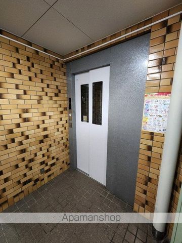 南1条グランドハイツの外観写真