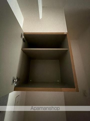 ロイヤルホワイトの内装写真