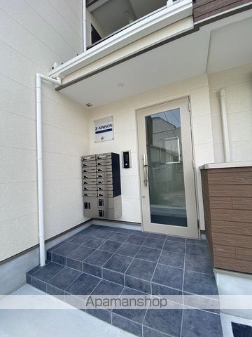ジーメゾン姫島の玄関写真