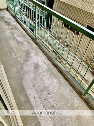 和歌山県和歌山市本町９丁目[2DK/45.72m2]のバルコニー