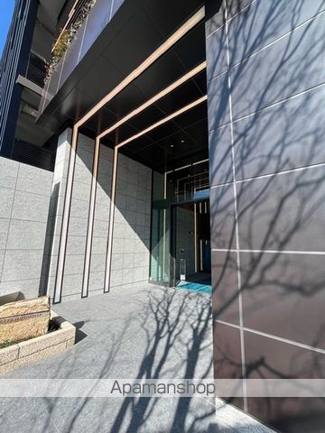 シエリアタワー大阪福島の玄関写真