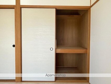 エステイトピア松縄[2DK/40m2]の収納