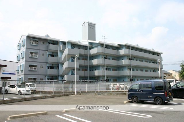 グリーンハイム千崎の内装写真