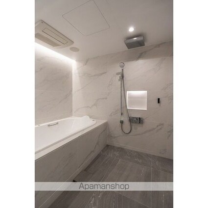 プレステージレジデンス白金台[2LDK/168.11m2]のバス