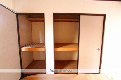 屋島フレグランス[2LDK/50.69m2]の収納