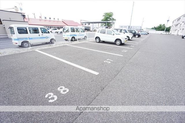アシュトンIIのその他写真