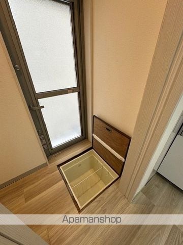 京浜急行電鉄本線 北品川駅 徒歩4分 2階建 築57年の内装写真