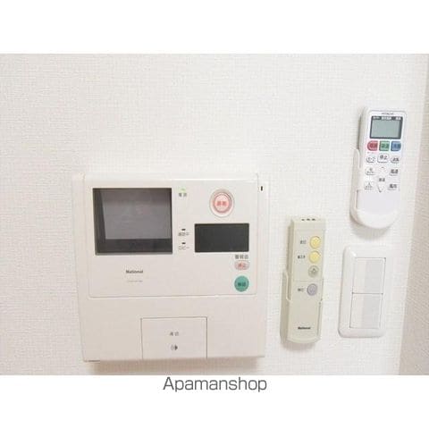 【中野区本町のマンションの写真】