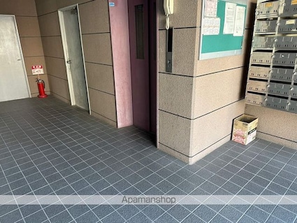 ハイツはと[2LDK/57m2]の共用部3