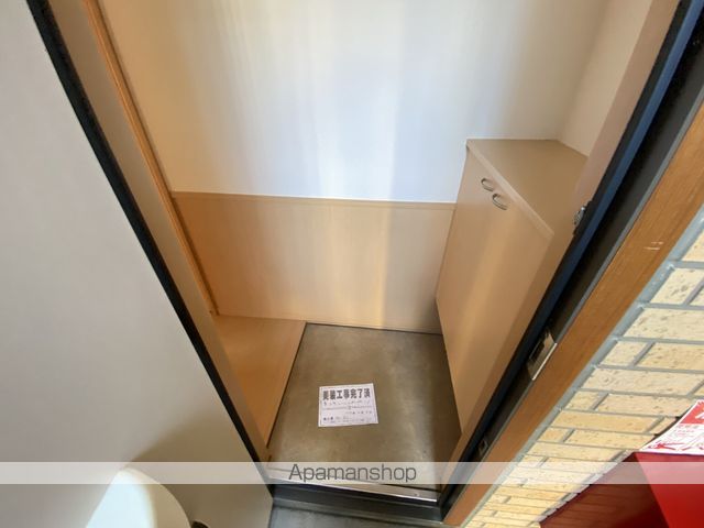 ロイヤル倉治B棟の内装写真