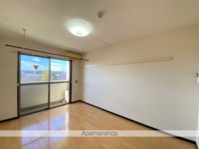 C’s Manganji IIの内装写真