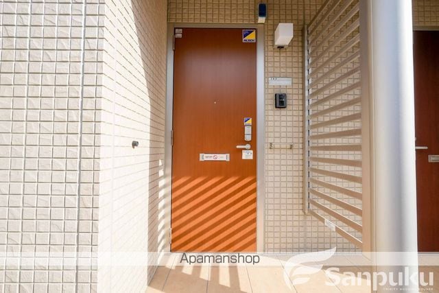 ルルベ・Kの玄関写真