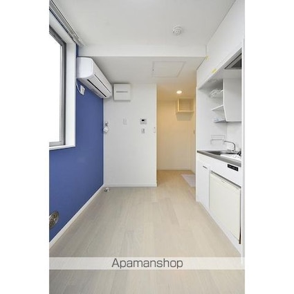 グラード氷川台[1R/10.13m2]のリビング・居間1