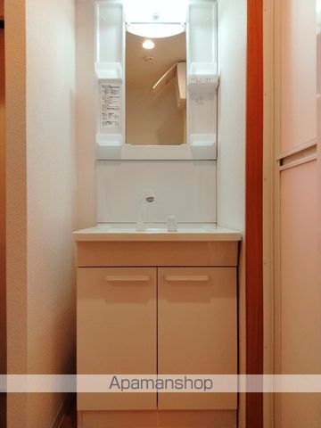 ヴィラナリー太子橋今市の内装写真