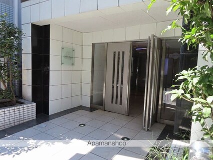 ＤｅＬＣＣＳ西池袋[1R/22.4m2]のエントランス