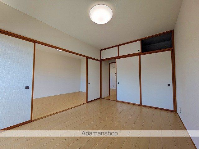 レジデンス小倉の内装写真