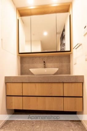 パークコート南青山三丁目[1LDK/60.4m2]の洗面所