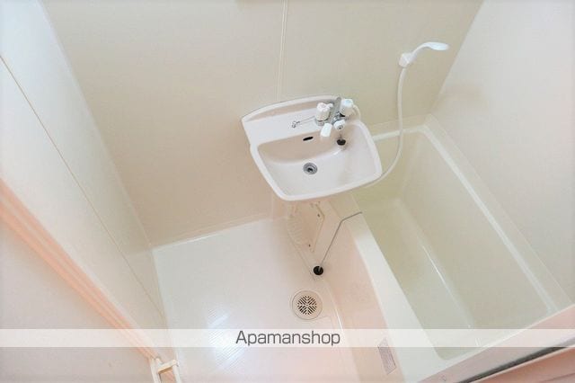 レオパレスワイナームの内装写真