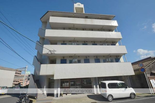 セントラルハウス上荒田の外観写真
