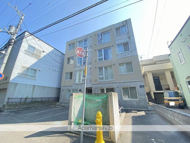 パームヒル南郷IIIの外観写真