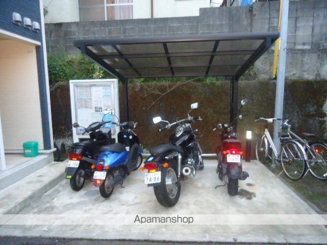 レオネクストやくまるの外観写真