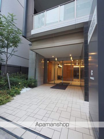RESIDENCE TRESOR DIEUの玄関写真