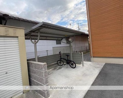 香川県高松市香西本町[1LDK/46.89m2]の共用部4