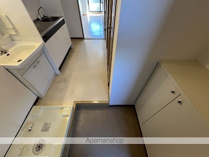 滋賀県草津市野路町[1K/25m2]の玄関