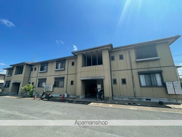 フロンティアの外観写真